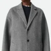 Abrigo de cachemira con doble abertura