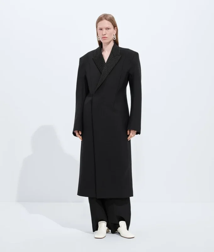 Abrigo de lana y mohair con solapa