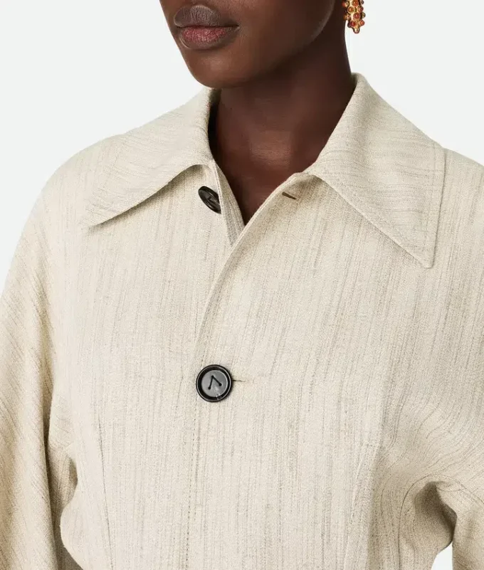 Abrigo de viscosa y seda