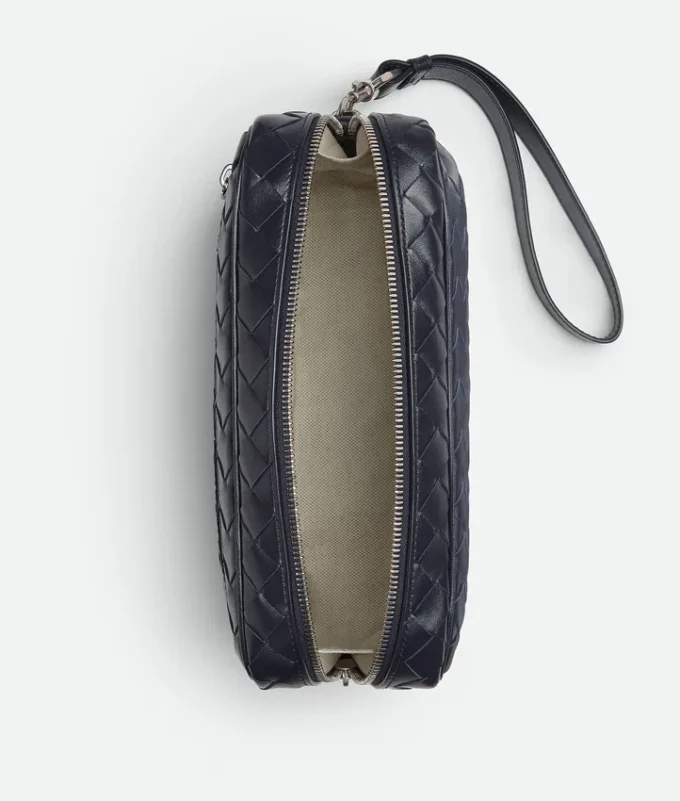 Bolsa Intrecciato con correa de muñeca