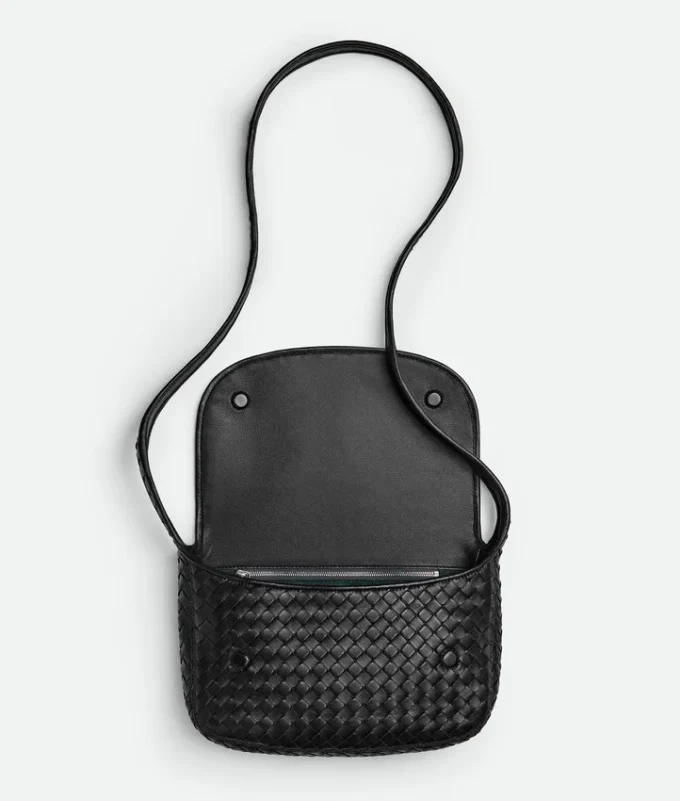 Bolso bandolera con solapa Veneto