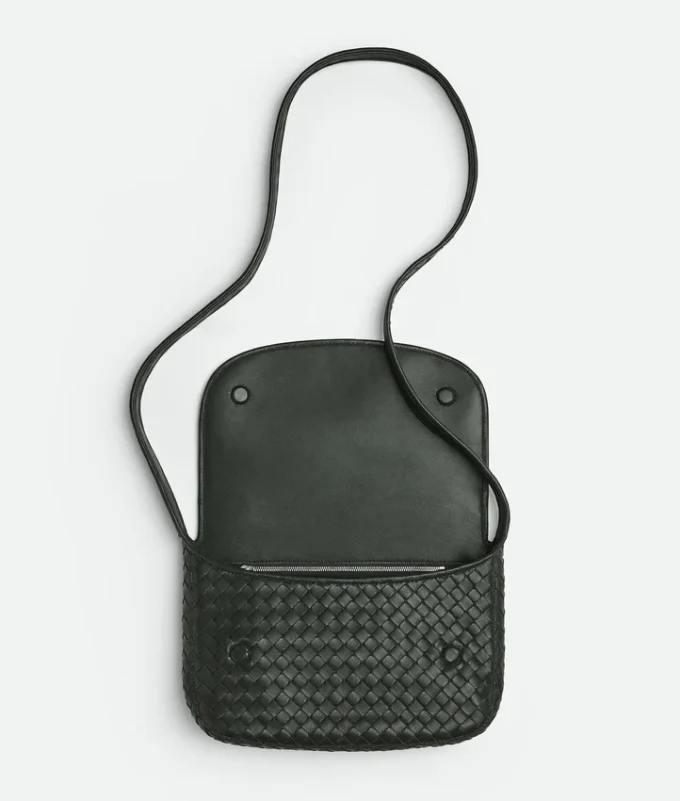 Bolso bandolera con solapa Veneto