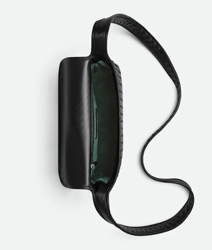 Bolso bandolera con solapa Veneto