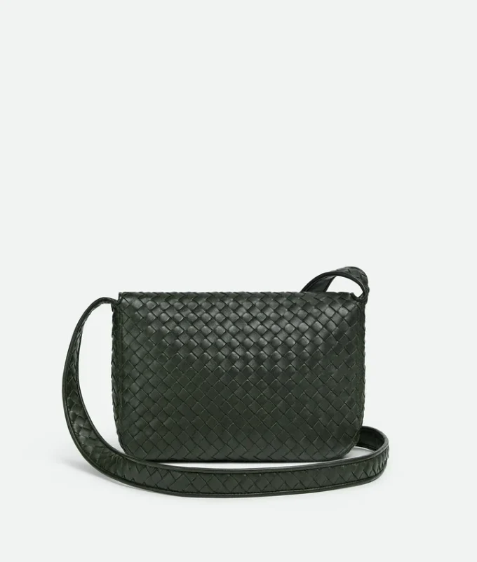 Bolso bandolera con solapa Veneto