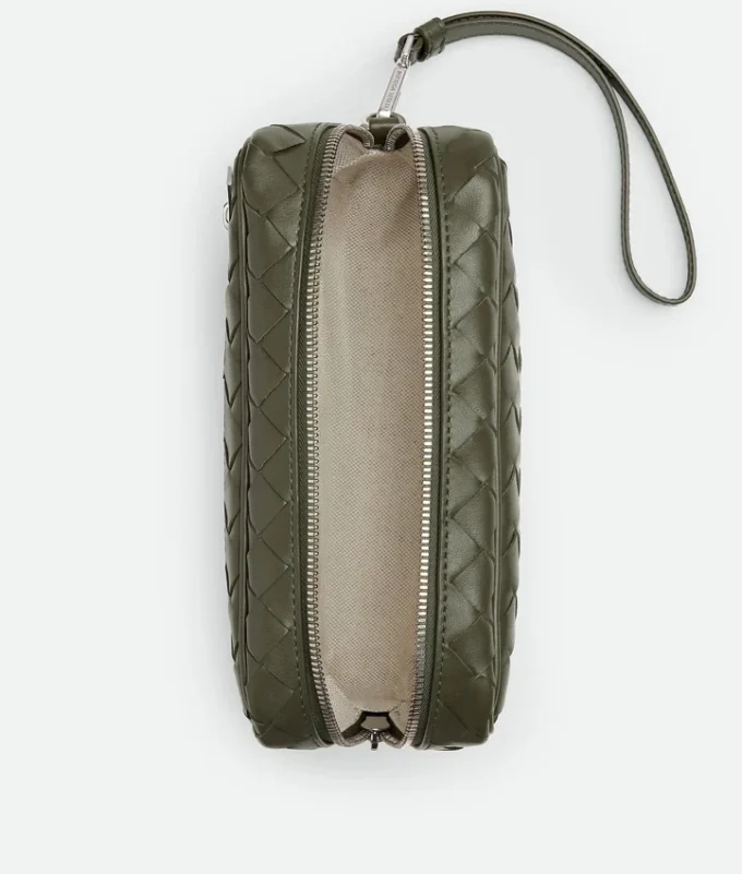 Bolso pequeño Intrecciato con correa de muñeca