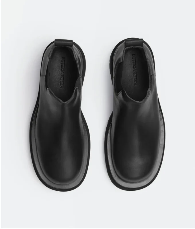 Botas Chelsea con suela de tacos