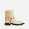 Botas James