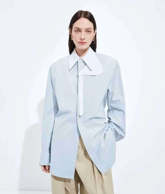 Camisa Oxford de algodón con cinturón