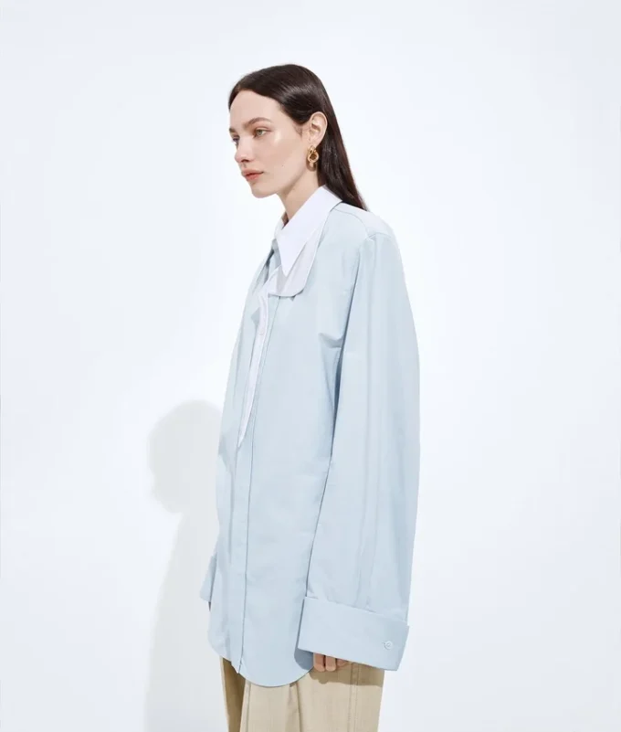 Camisa Oxford de algodón con cinturón