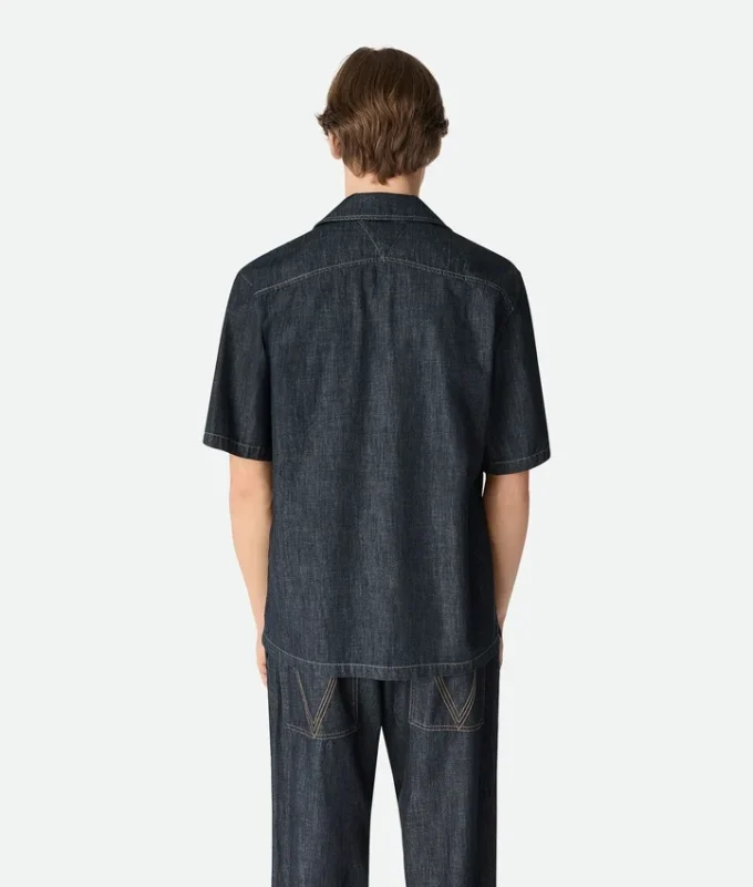 Camisas de denim rectas lavadas en índigo