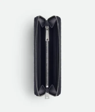 Cartera con cremallera e stampato Intrecciato