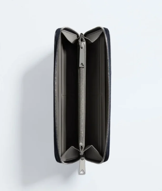 Cartera con cremallera Intrecciata