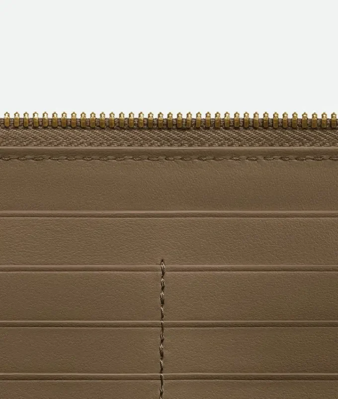 Cartera con cremallera Intrecciata