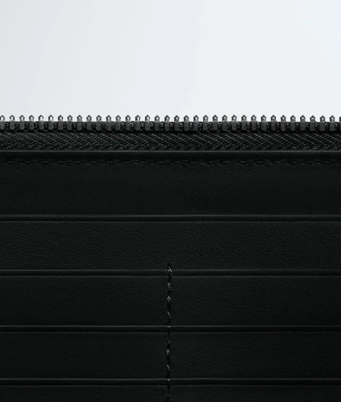 Cartera con cremallera tipo Cassette