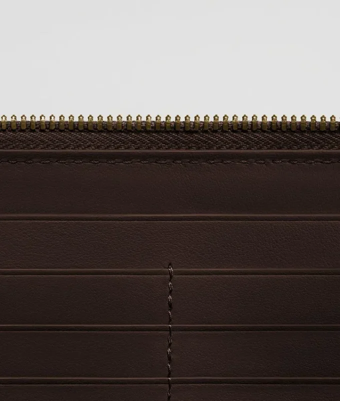 Cartera con cremallera tipo Cassette