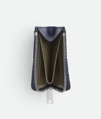 Cartera cuadrada con cremallera Intrecciato