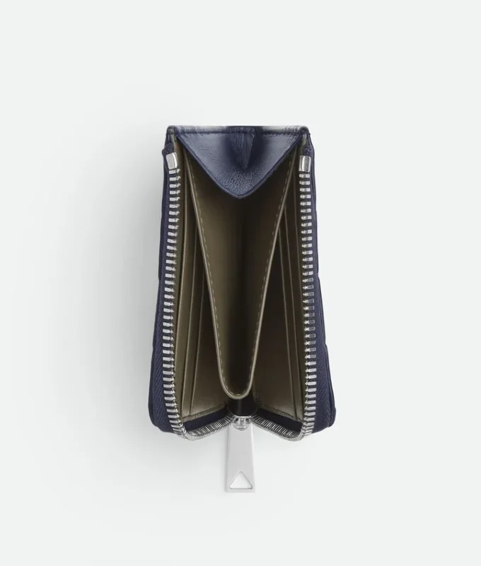 Cartera cuadrada con cremallera Intrecciato