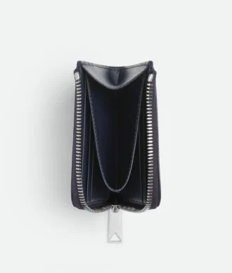 Cartera cuadrada con cremallera y estampado Intrecciato