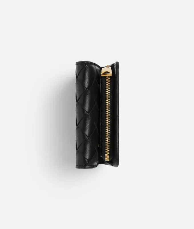 Cartera de tres pliegues Intrecciato