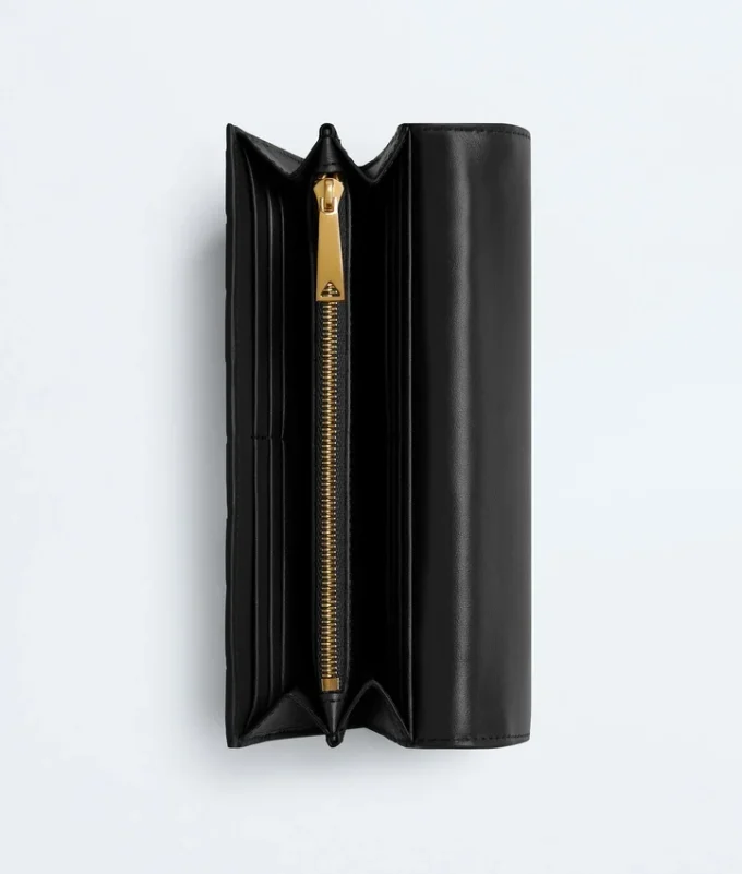 Cartera grande con solapa Intrecciata