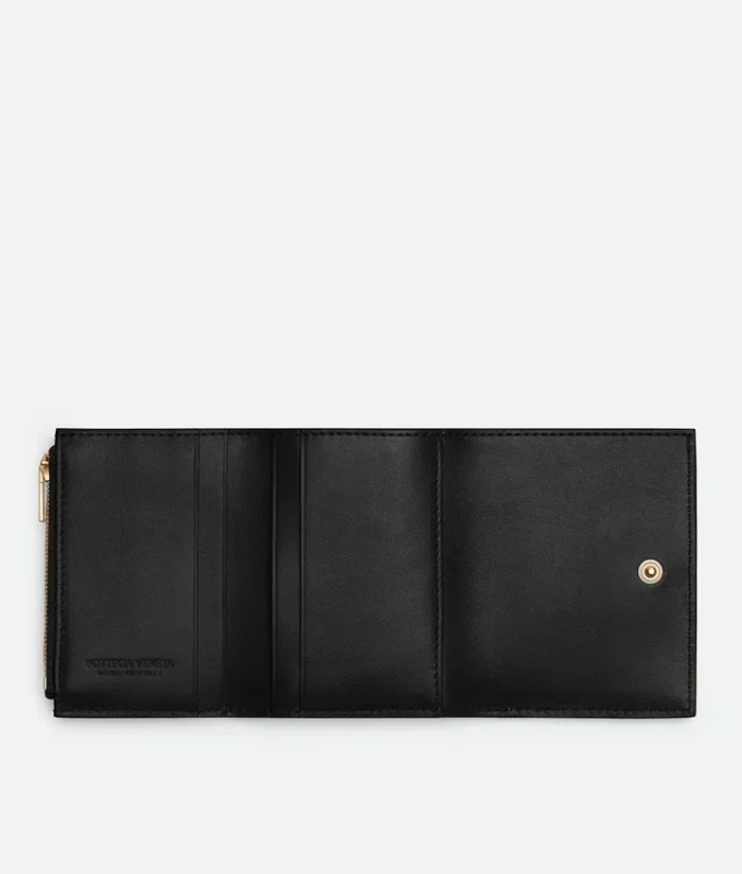 Cartera pequeña plegable en tres con diseño Intrecciato