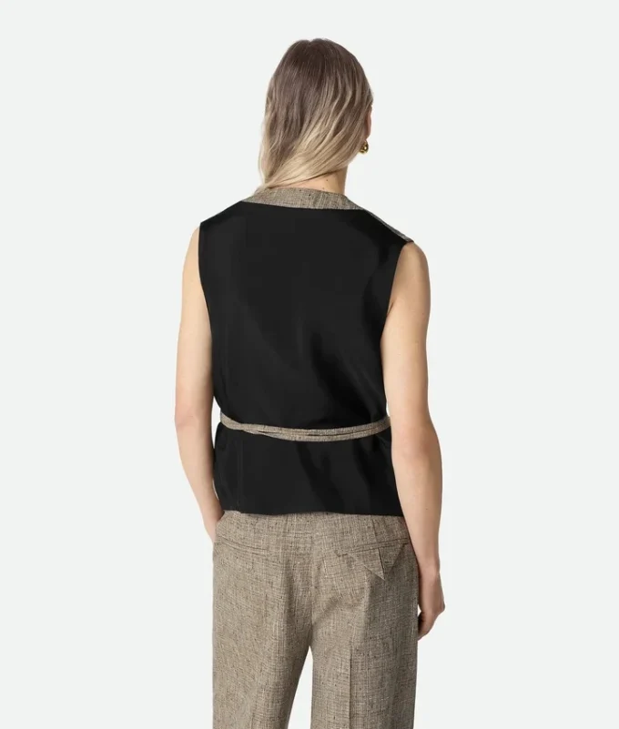 Chaleco de viscosa con motas