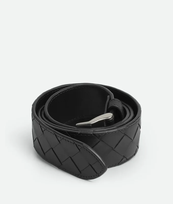 Cinturón con hebilla de reloj