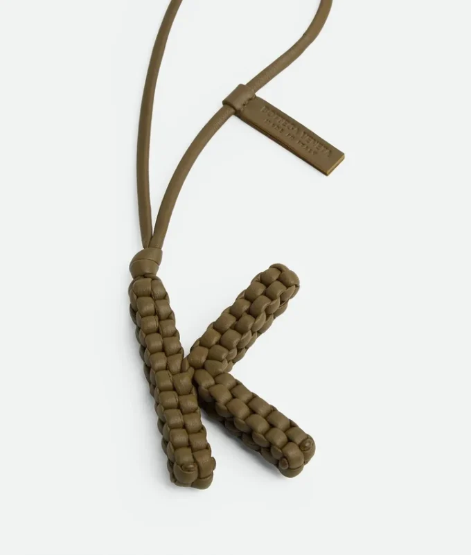 Colgante con la letra K