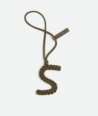 Colgante con la letra S