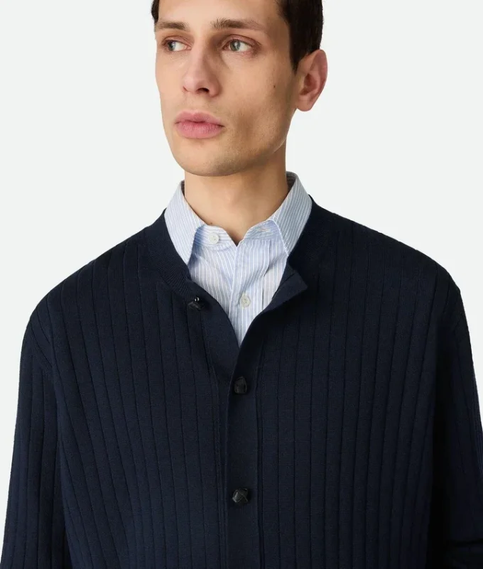 Cárdigan de punto elástico de lana