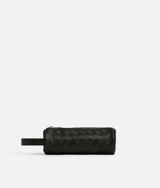 Estuche cilíndrico de piel Intrecciato