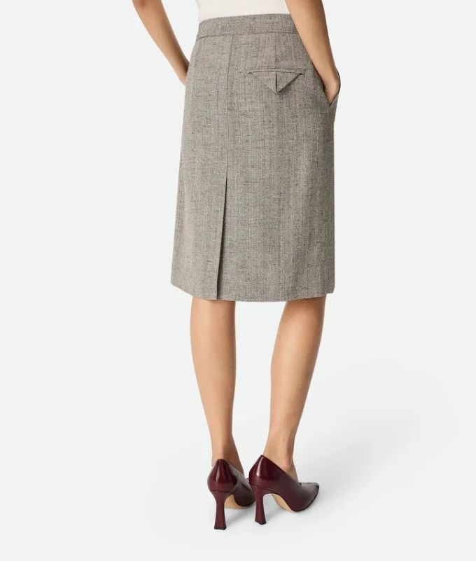 Falda de viscosa y seda