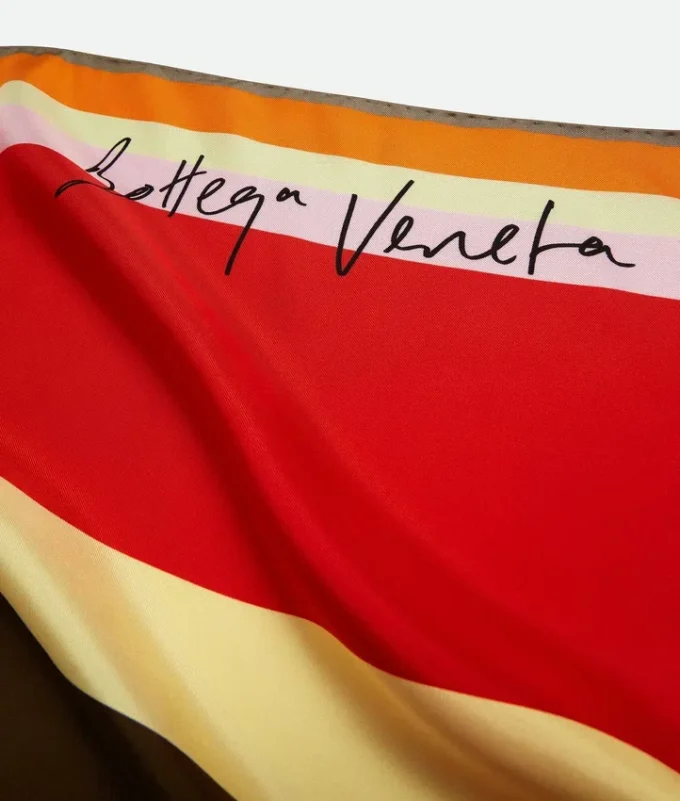 Fular de sarga de seda a rayas