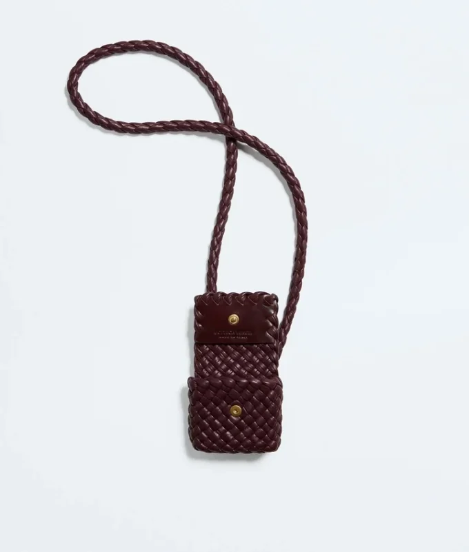 Funda para AirPods Tosca con correa