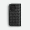 Funda tipo folio Intrecciato para iPhone 16 Pro Max