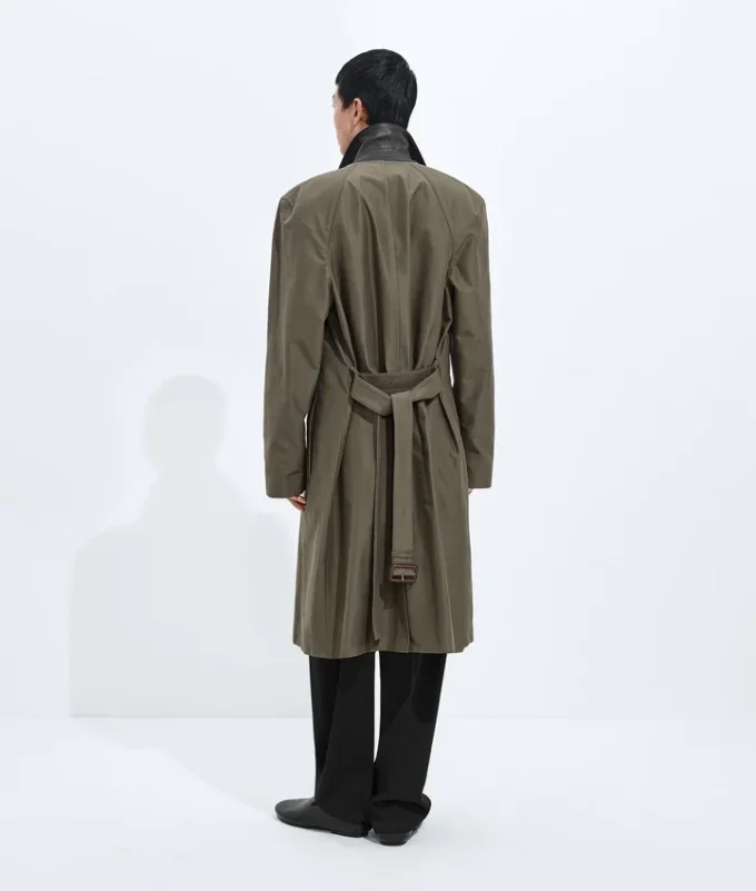 Gabardina de seda y nailon