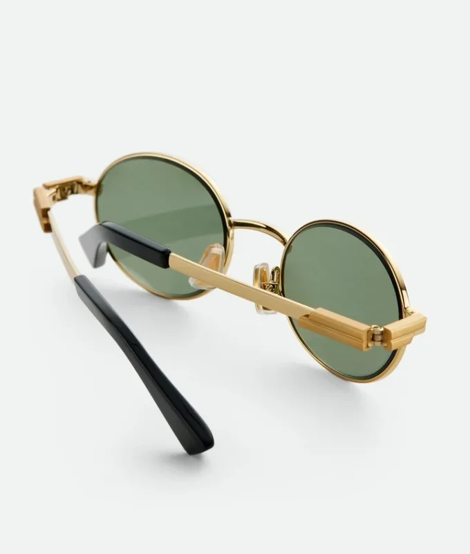 Gafas de sol ovaladas clásicas