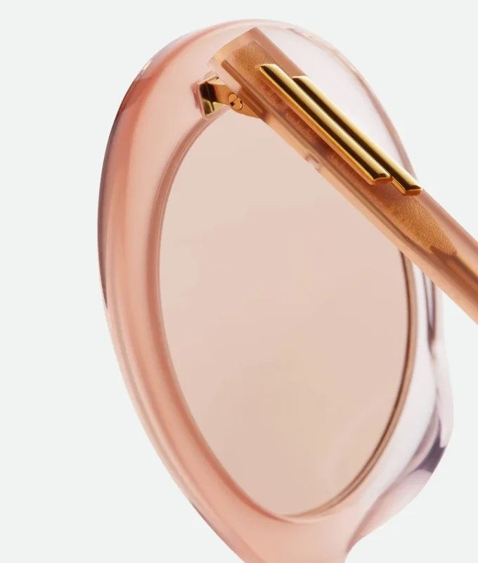 Gafas de sol ovaladas clásicas