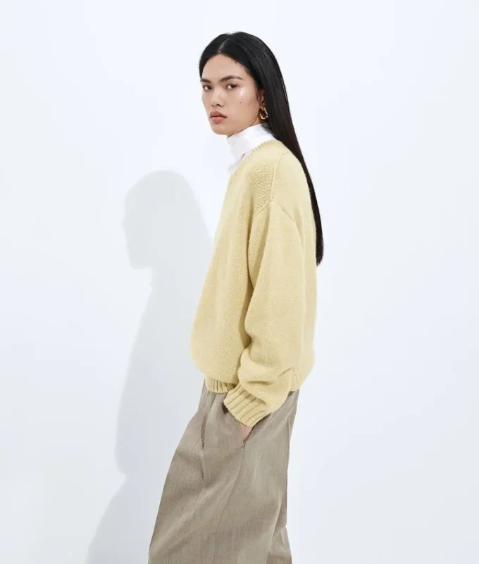 Jersey de cachemira retorcida