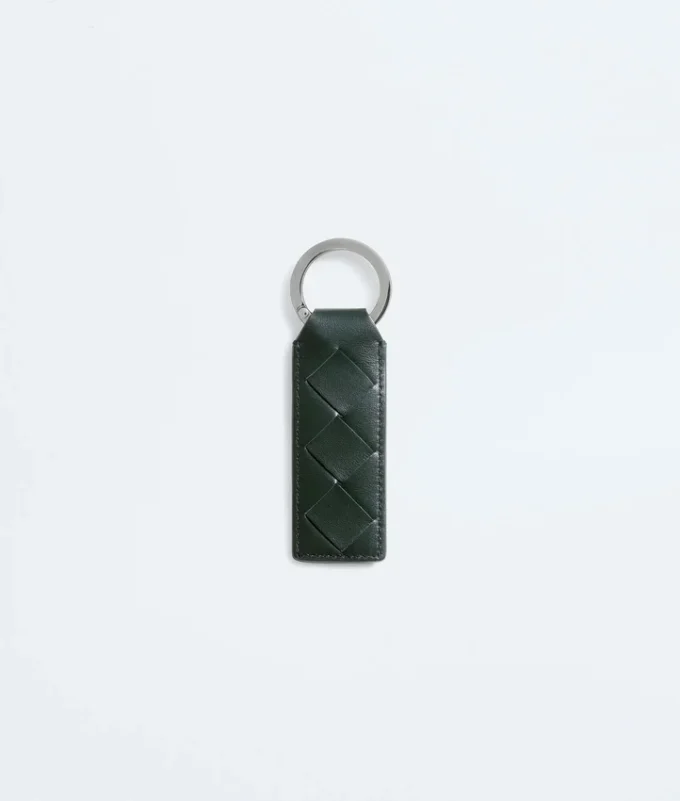 Llavero con lengüeta