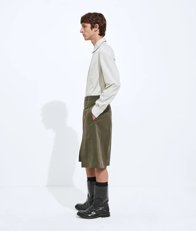 Pantalones cortos arrugados de algodón y seda