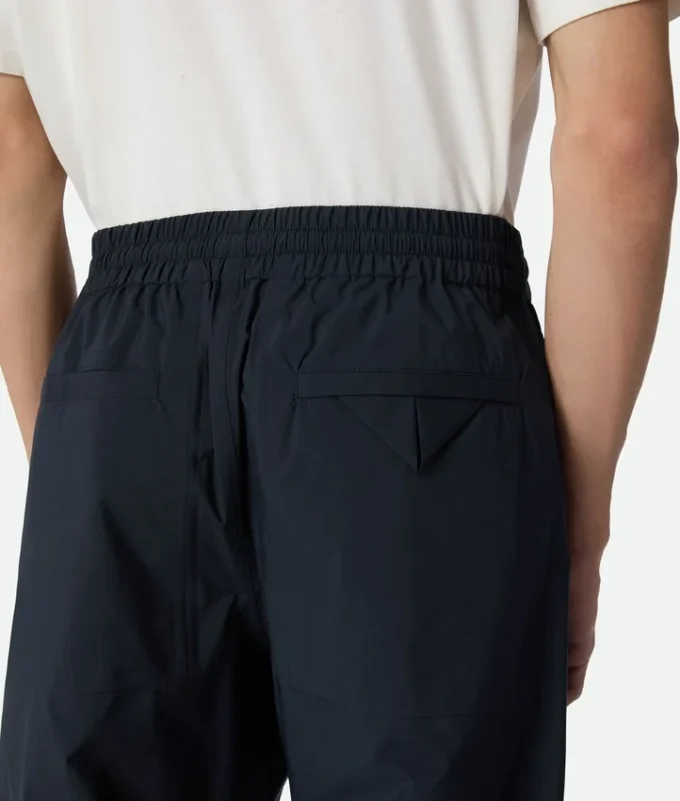 Pantalones de nailon