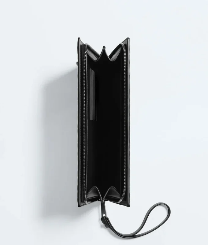 Portadocumentos pequeño Intrecciato con pulsera