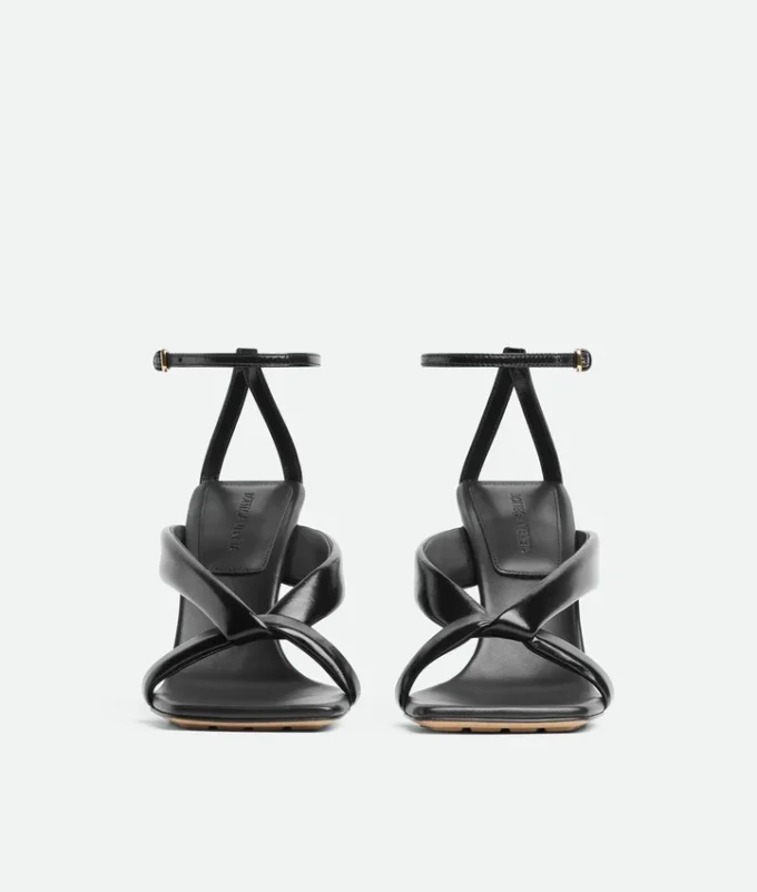 Sandalia con correa Riva