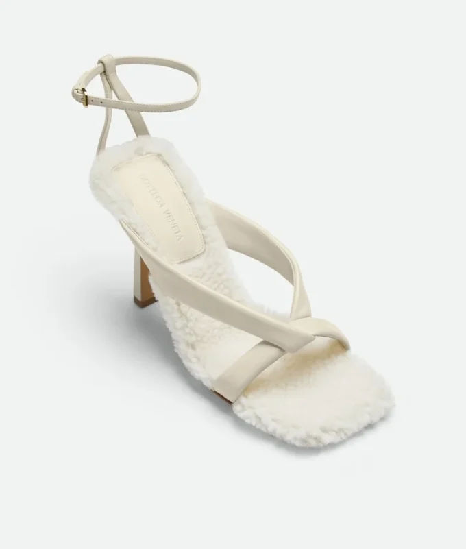 Sandalia con correa Riva