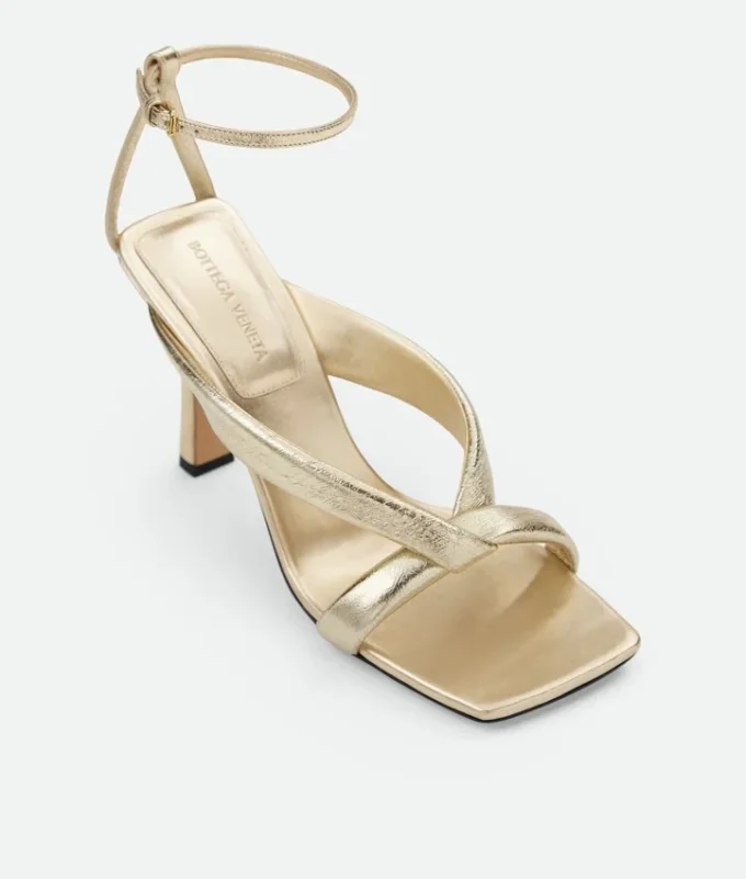 Sandalia con correa Riva