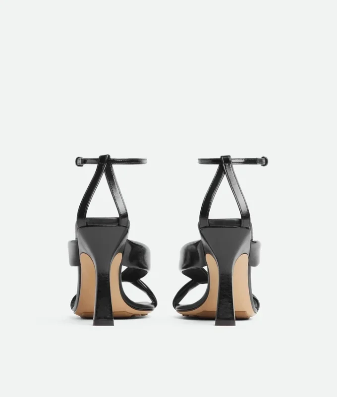 Sandalia con correa Riva