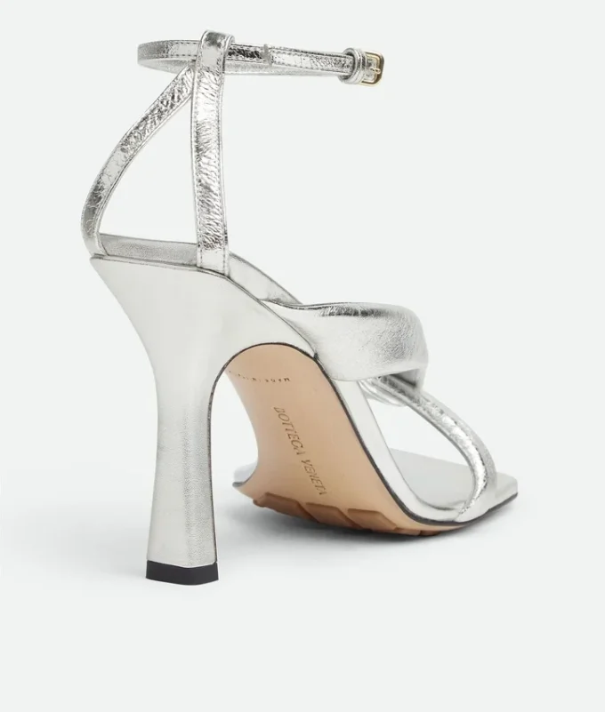 Sandalia con correa Riva