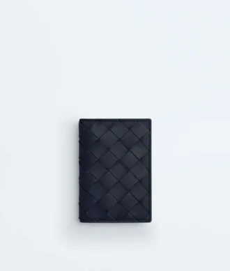 Tarjetero con solapa