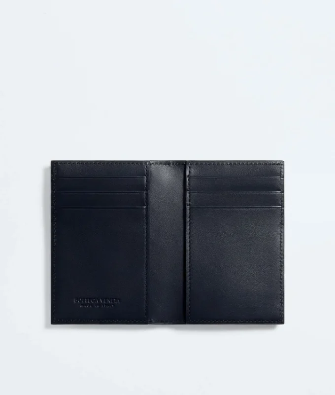 Tarjetero con solapa Intrecciata